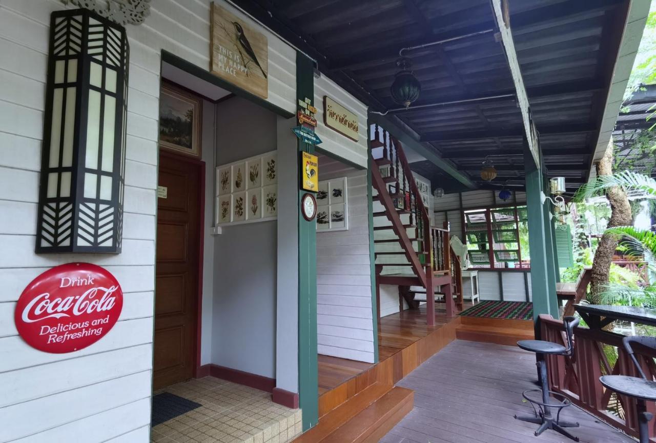 Ban Mai Vintage Hotel Pak Chong Exterior foto