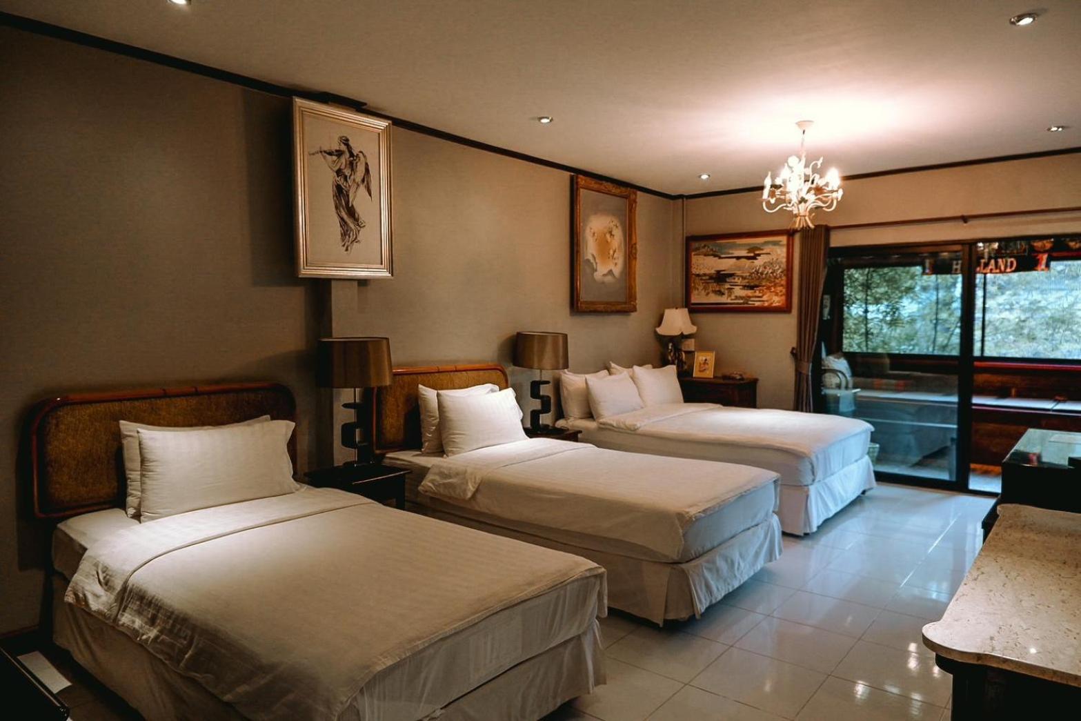 Ban Mai Vintage Hotel Pak Chong Exterior foto