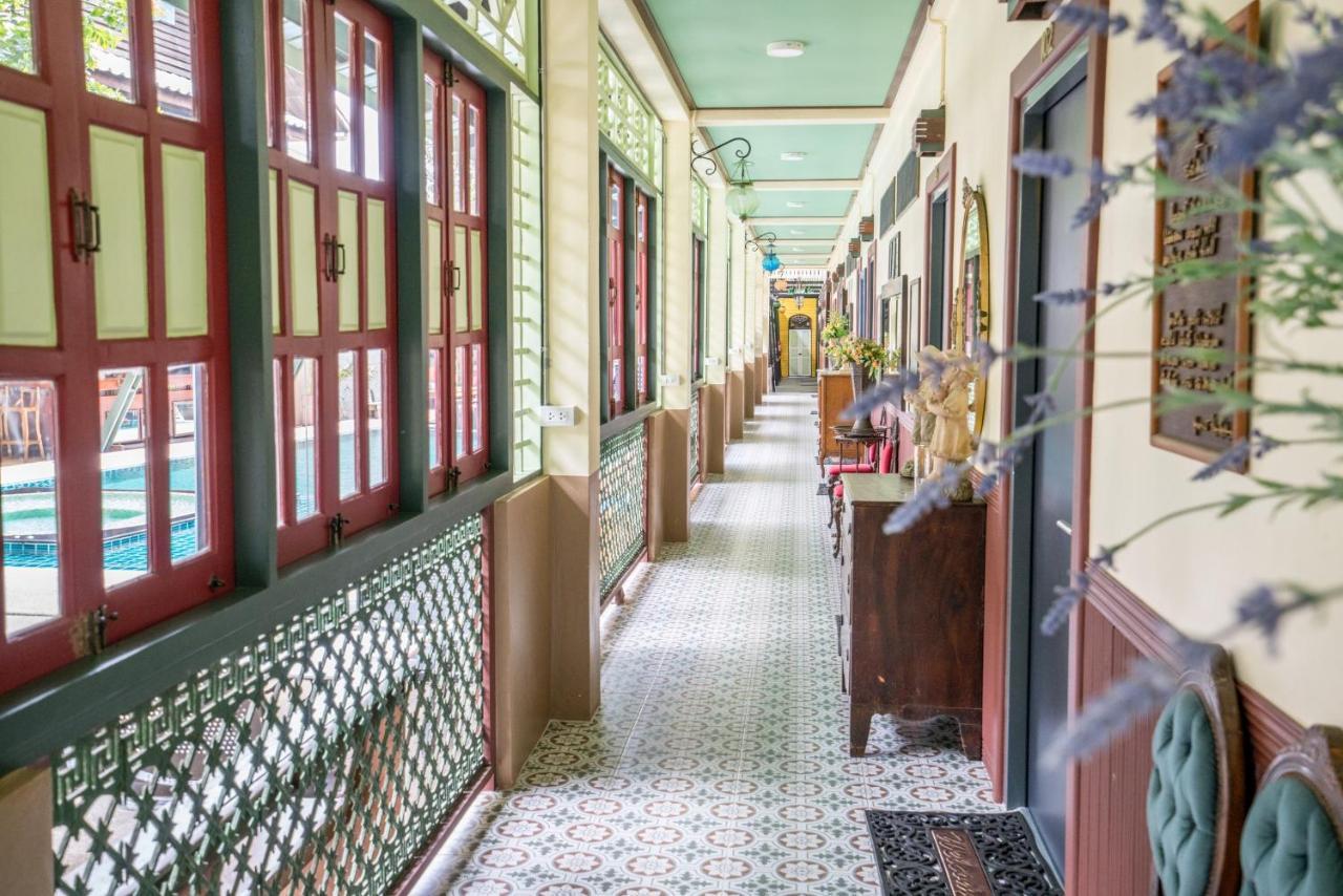 Ban Mai Vintage Hotel Pak Chong Exterior foto